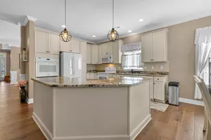 247 Patriot Ln, Economy, PA 15042 - Photo 15