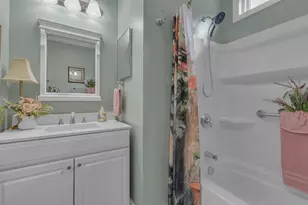 247 Patriot Ln, Economy, PA 15042 - Photo 7