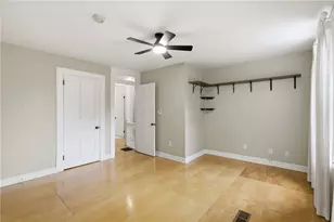 4 Clarendon Pl, Friendship Park, PA 15206 - Photo 31