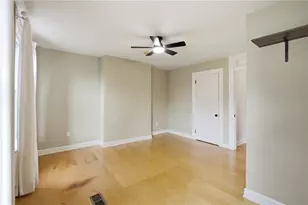 4 Clarendon Pl, Friendship Park, PA 15206 - Photo 33