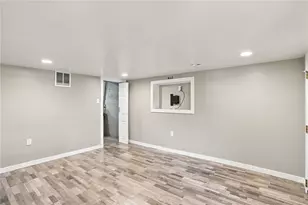 535 10th St, Pitcairn, PA 15140 - Photo 17