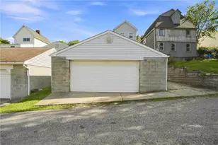 535 10th St, Pitcairn, PA 15140 - Photo 27