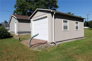 100 Blaine Rd, California, PA 15417 - Photo 37