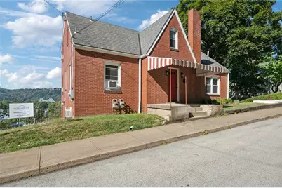 612 Hopkins St #2, Sewickley, PA 15143 - Photo 1