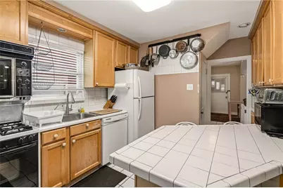 6667 Ridgeville, Pittsburgh, PA 15217 - Photo 13