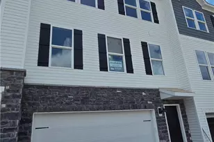 105 Laurel Hls Dr, Buffalo Township, PA 16055 - Photo 1