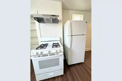 802 13th St, Stowe Township, PA 15136 - Photo 29