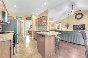 101 Sunray Dr, Center Township, PA 15001 - Photo 11