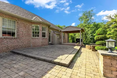 101 Sunray Dr, Center Township, PA 15001 - Photo 43