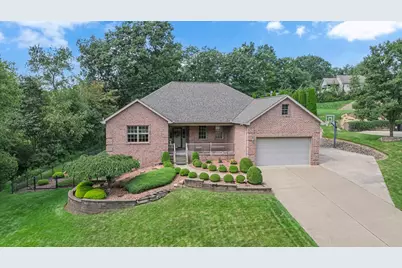101 Sunray Dr, Center Township, PA 15001 - Photo 1