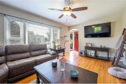 132 E 2nd Ave, Latrobe, PA 15650 - Photo 5