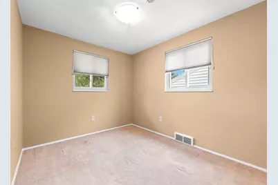 224 Kingston Dr, Wilkins Township, PA 15235 - Photo 19