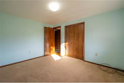 1217 Hillview Dr, North Huntingdon, PA 15642 - Photo 17