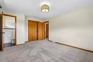 102 Manchester Dr, Hempfield Township, PA 15642 - Photo 11