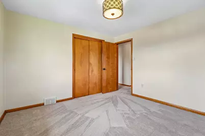 102 Manchester Drive, Hempfield Township, PA 15642 - Photo 13