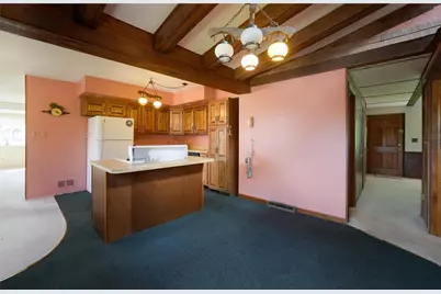 150 Queenston Dr, Wilkins Township, PA 15235 - Photo 13