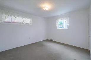 150 Queenston Dr, Wilkins Township, PA 15235 - Photo 35