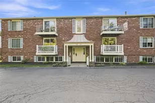 342 New World Dr, Jefferson Hills, PA 15025 - Photo 1