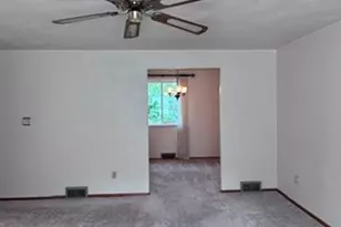 1120 O'Block Rd, Pittsburgh, PA 15239 - Photo 5