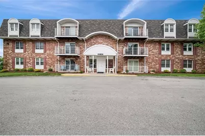 601 Clubhouse Dr, South Strabane, PA 15301 - Photo 1