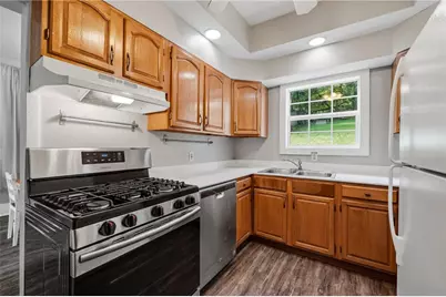 2329 Hazelton St, Pittsburgh, PA 15214 - Photo 13