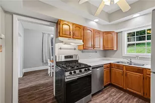 2329 Hazelton St, Pittsburgh, PA 15214 - Photo 9