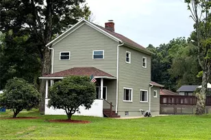 3312 Old Pittsburgh Rd, Shenango Township, PA 16101 - Photo 1