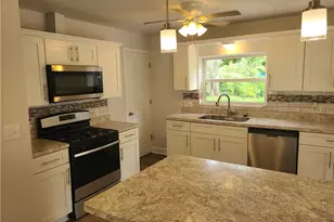 3312 Old Pittsburgh Rd, Shenango Township, PA 16101 - Photo 9