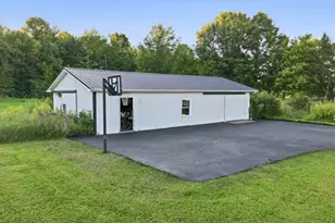 93 Baker Rd, Otter Creek Township, PA 16125 - Photo 9