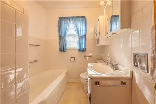18 Connor St, South Union Township, PA 15401 - Photo 9