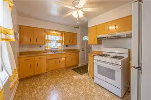 18 Connor St, South Union Township, PA 15401 - Photo 5