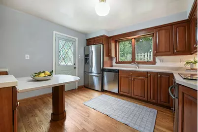 124 Washington Rd, Pittsburgh, PA 15221 - Photo 9