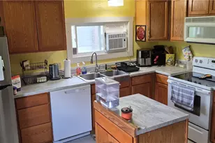 904 N Jefferson St, Connellsville, PA 15425 - Photo 11