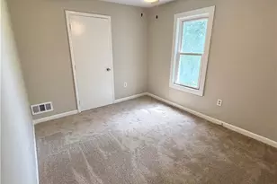 1112 Pollock Ave, New Castle, PA 16101 - Photo 17