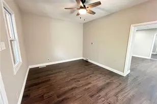 311 E Reynolds St, New Castle, PA 16101 - Photo 3