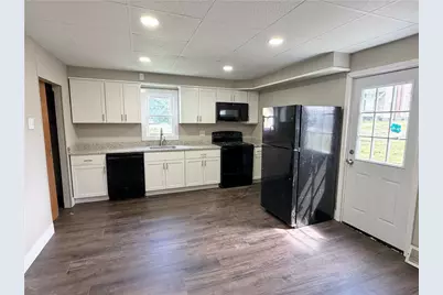 1303 Grimes St, New Castle, PA 16101 - Photo 7
