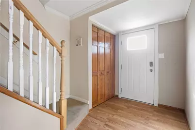 322 Parkwood Dr, Cranberry Township, PA 16066 - Photo 3