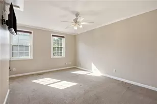 322 Parkwood Dr, Cranberry Township, PA 16066 - Photo 13