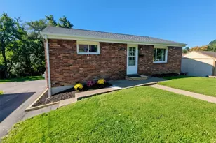 739 Darlington St, Carnegie, PA 15106 - Photo 1
