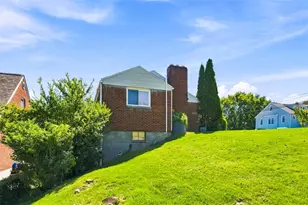 5835 Keystone Dr, Bethel Park, PA 15102 - Photo 3