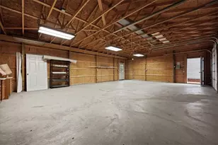 3251 Grandview Rd, Ellwood City, PA 16117 - Photo 5