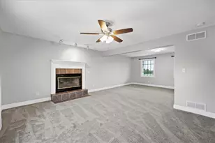 3251 Grandview Rd, Ellwood City, PA 16117 - Photo 13