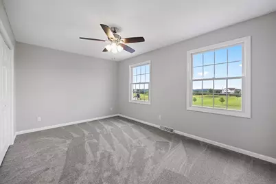 3251 Grandview Rd, Ellwood City, PA 16117 - Photo 33