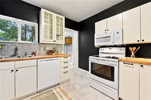 301 W Swissvale Ave, Pittsburgh, PA 15218 - Photo 9