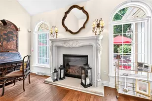 4800 Stonebridge Dr, Hampton, PA 15044 - Photo 13