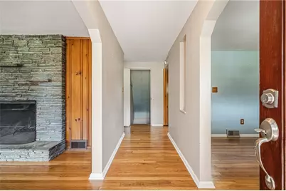 1318 Ridgewood Dr, Pittsburgh, PA 15101 - Photo 3