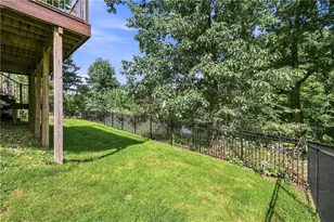 1318 Ridgewood Dr, Pittsburgh, PA 15101 - Photo 27