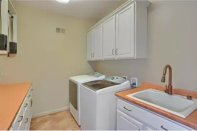 9409 Babcock Blvd, Pittsburgh, PA 15101 - Photo 19