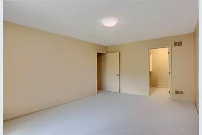 9409 Babcock Blvd, Pittsburgh, PA 15101 - Photo 35