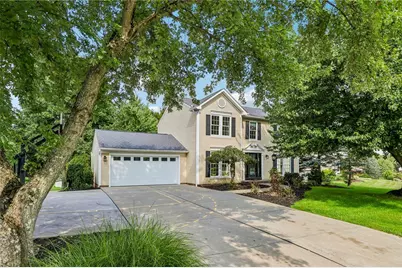 111 Aberdeen Dr, Cranberry Township, PA 16066 - Photo 1